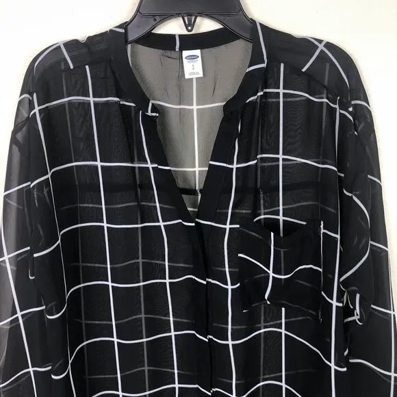 Old Navy Sheer Tops S Long Sleeves Popover Neck Bundle Black White Burgundy Red - Picture 3 of 11